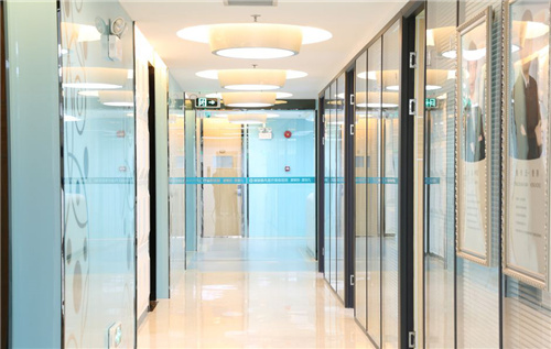 深圳非凡醫(yī)療美容醫(yī)院環(huán)境圖6