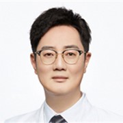 范惟醫(yī)生照片