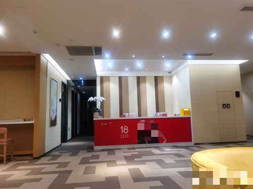 南京藝星醫(yī)療美容醫(yī)院環(huán)境圖2