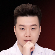深圳軍科醫(yī)療美容門診部張朝陽(yáng)醫(yī)生照片
