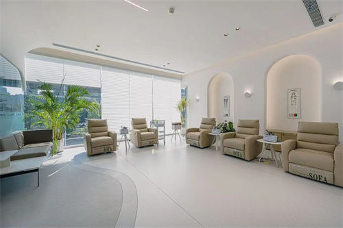 重慶中新美陸眼科環(huán)境圖2