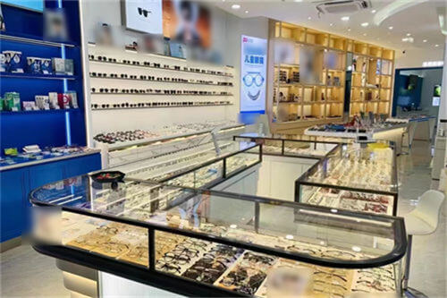 武漢觀視界眼科環(huán)境圖3