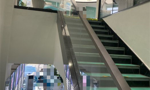 天津首愛眼科環(huán)境圖2