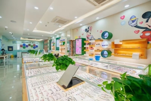 青島福柏眼科環(huán)境圖4
