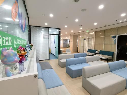 青島鹿晰眼科環(huán)境圖3