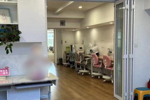 沈陽(yáng)泰一眼科環(huán)境圖2