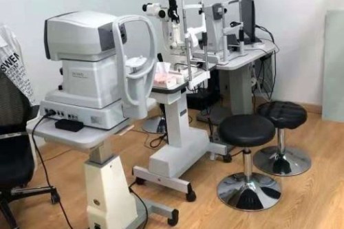 哈爾濱明匯眼科診所環(huán)境圖2