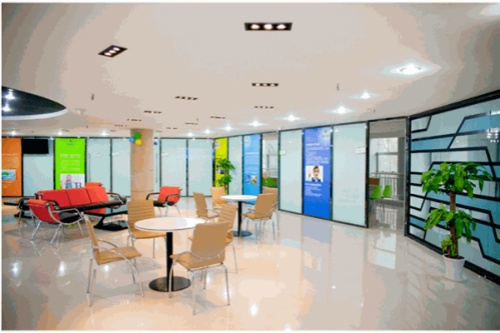 濰坊明潤(rùn)眼科環(huán)境圖2