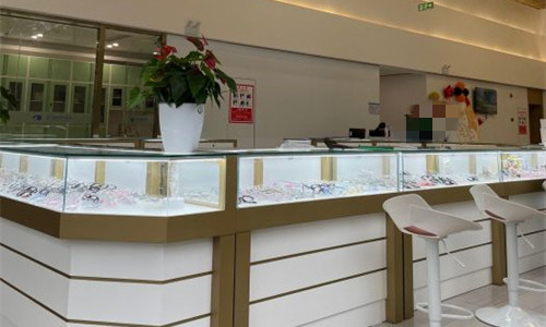 鎮(zhèn)江康復眼科醫(yī)院環(huán)境圖1