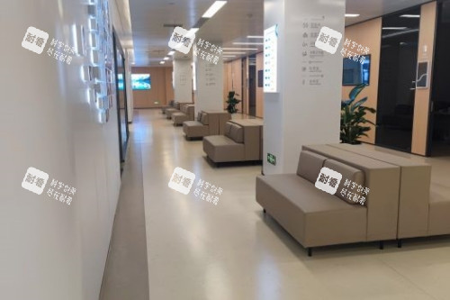 合肥普瑞眼科候診區(qū)