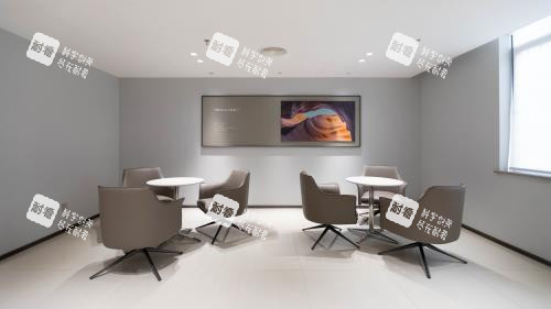 重慶愛爾眼科醫(yī)院內(nèi)部等候區(qū)環(huán)境