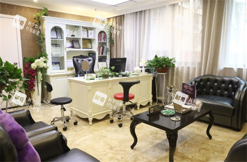 深圳陽光醫(yī)療美容面診室環(huán)境