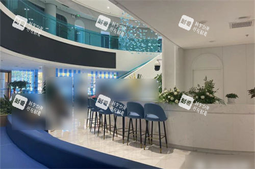 西安醫(yī)大眼科醫(yī)院候診區(qū)環(huán)境