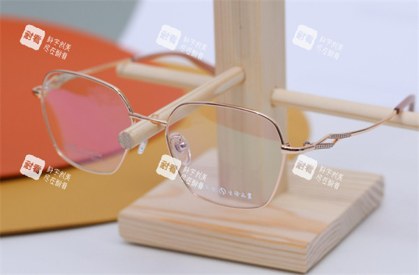 超視立遠近兩用眼鏡圖片