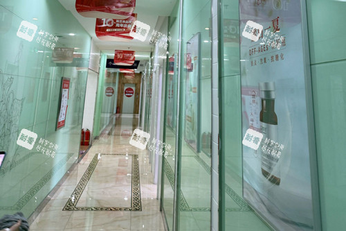 佳木斯韓藝來(lái)醫(yī)療美容走廊環(huán)境圖