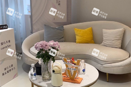 南昌煥馨整形等候區(qū)