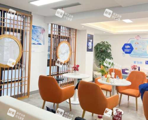 上海普瑞眼科醫(yī)院等候區(qū)環(huán)境