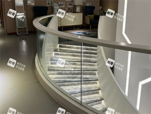 重慶艾儷醫(yī)療美容樓梯間環(huán)境