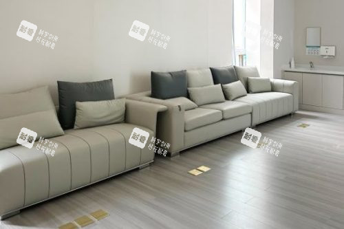 成都睛彩眼科醫(yī)院休息室
