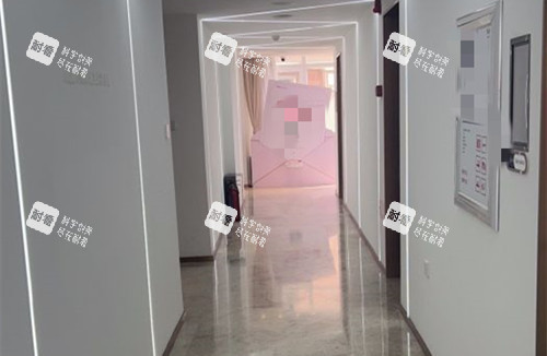 哈爾濱瑞麗醫(yī)療美容內(nèi)部過道環(huán)境