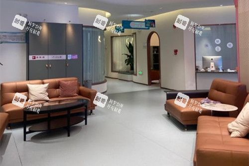 洛陽締萊美整形內(nèi)部等候區(qū)環(huán)境