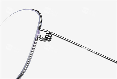 蔡司小樂園眼鏡細節(jié)展示