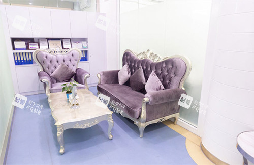 深圳鵬程醫(yī)療美容等待區(qū)