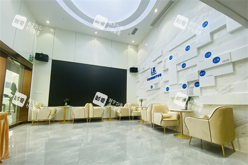 重慶鄭荃麗格青春醫(yī)療美容大廳休息區(qū)