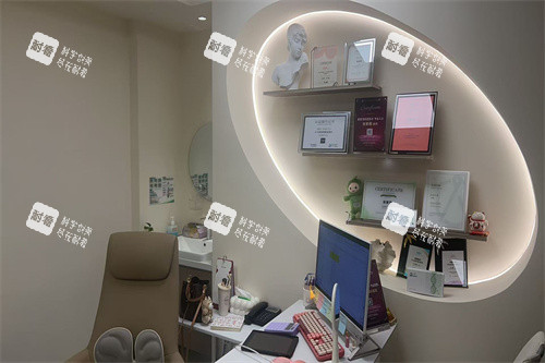 沈陽何氏眼科室內一角