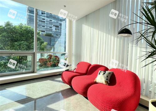 南京美茲卡爾醫(yī)療美容候客區(qū)