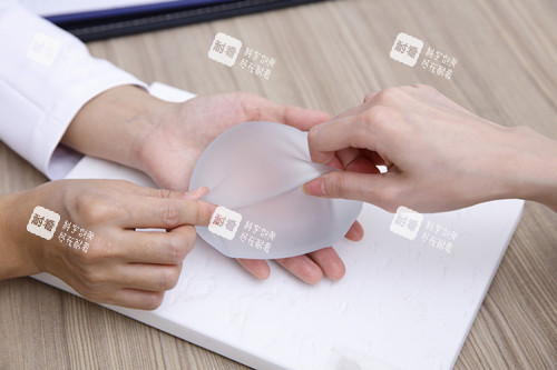 隆胸假體真實圖 隆胸假體真實圖