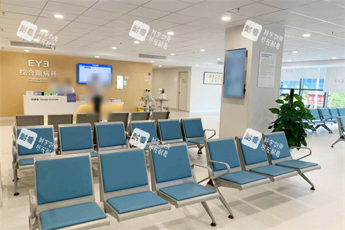 汕尾愛爾眼科醫(yī)院等候區(qū)