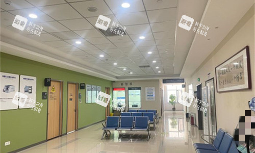 聊城愛爾眼科大廳休息區(qū)