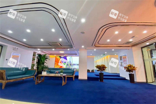長春融美醫(yī)療美容大廳休息區(qū)