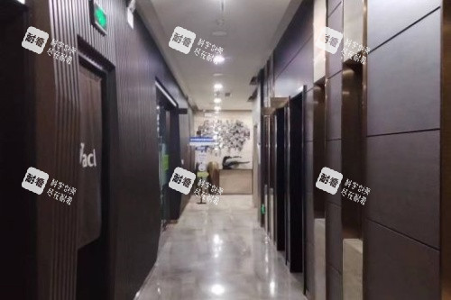 長春奧拉克醫(yī)學(xué)美容醫(yī)院走廊