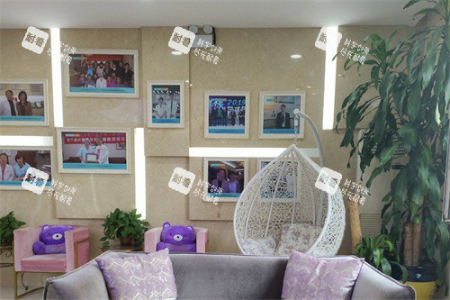 長春西之米醫(yī)療美容大廳休息區(qū)