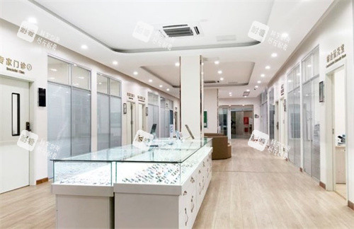 徐州瑞博眼科醫(yī)院配鏡中心