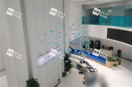 西安醫(yī)大眼科值得去嗎？2000余平診療空間，進口設備加持，近視矯正體驗佳