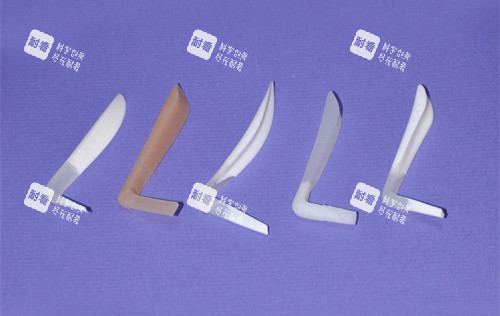 隆鼻材料展示圖