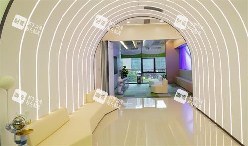 杭州飛秒秒眼科等待區(qū)