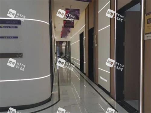 恩施美年華整形醫(yī)院走廊