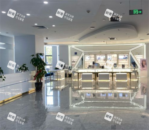 呼和浩特朝聚眼科大廳環(huán)境圖