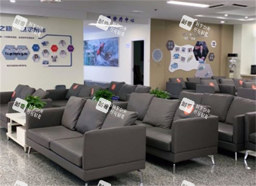 南京東南眼科等候大廳圖片